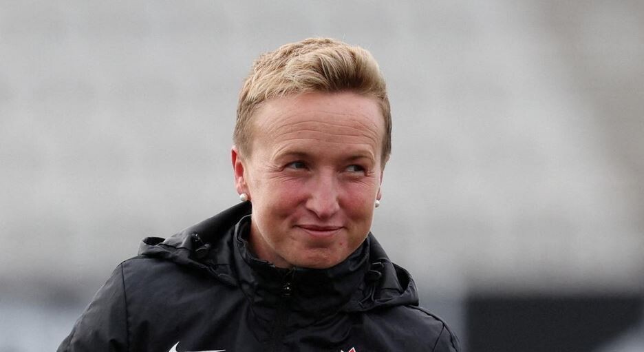 Beef Bristeman loses her position as head coach of the Canada national team