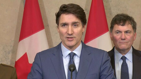 Trudeau Responds to US Tariffs with 25% Duties