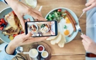Исследователи разрабатывают инструменты искусственного интеллекта для мониторинга потребления пищи