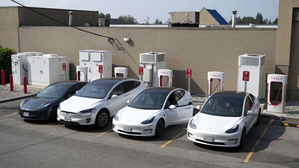 Tesla Increases Prices in Canada Ahead of Tariffs