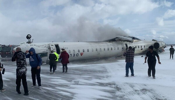 Delta Flight Incident at Toronto Pearson Airport