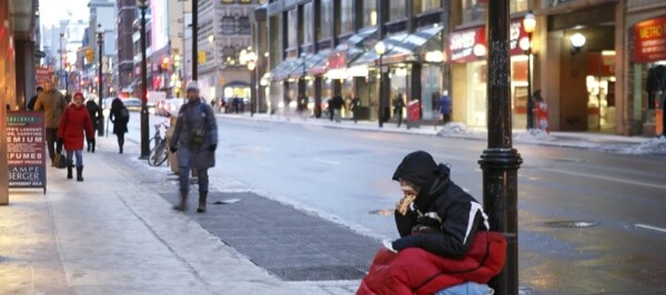 Canada to Reduce Immigration by 27% Over Three Years
